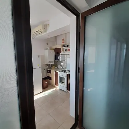 Summerland Place 3 Apartment